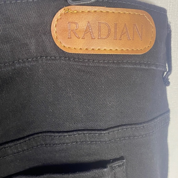 Women’s Straight Jeans With Big Pockets - Picture 5 of 8